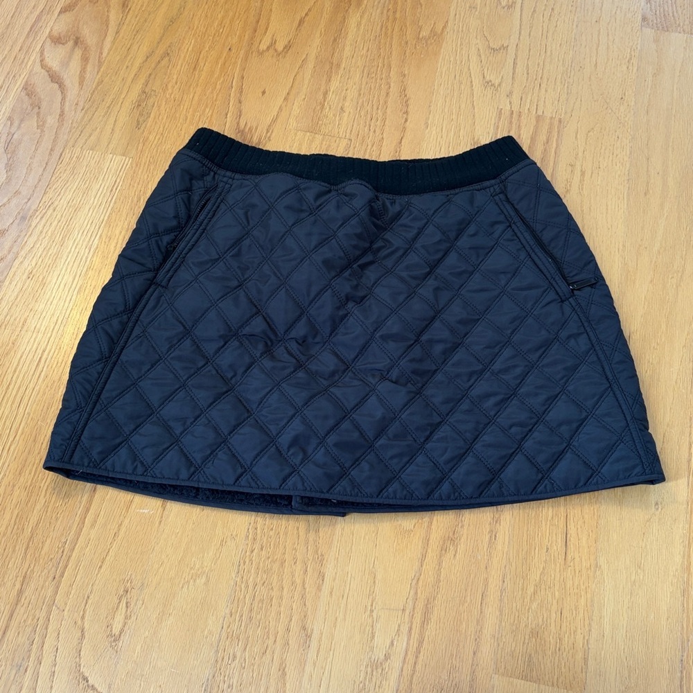 Prana Diva Black Quilted Mini Skirt size Large